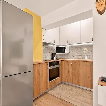 2br Maisonette In The Center Апартаменты *