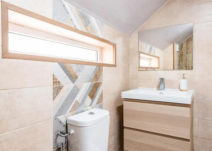 2br Maisonette In The Center Lejlighed *