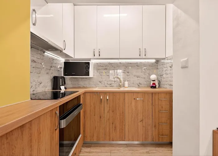 2br Maisonette In The Center Lejlighed