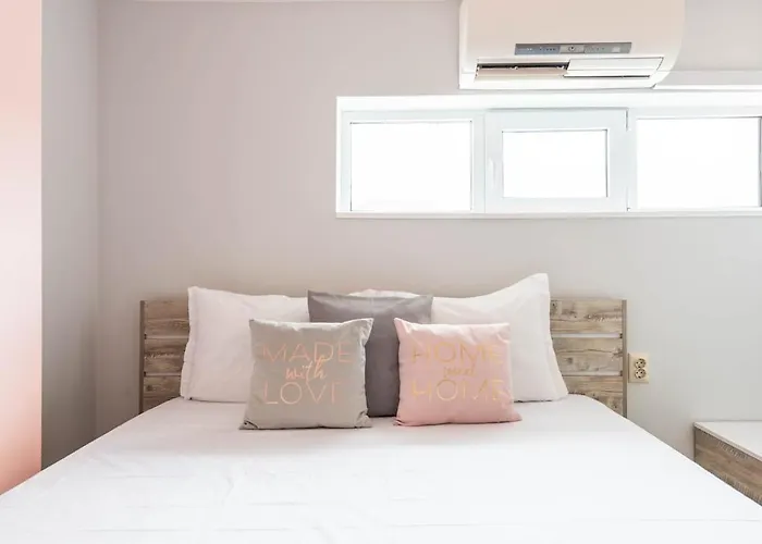 2br Maisonette In The Center Lejlighed